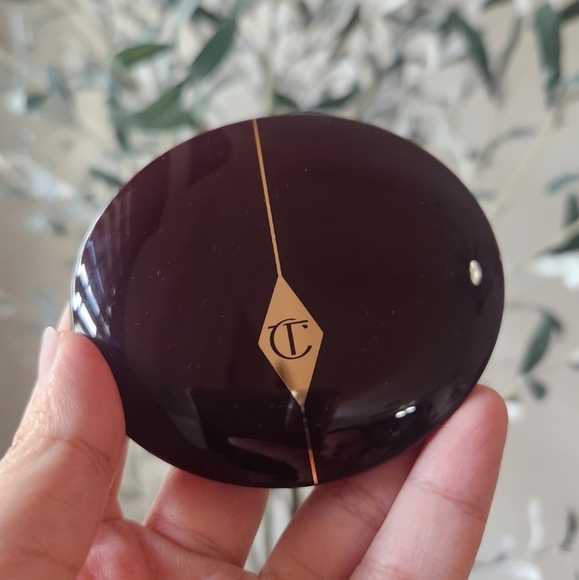 Charlotte Tilbury Pillow Talk Intense Cheek to Chic Blush - Picture 2 of 5